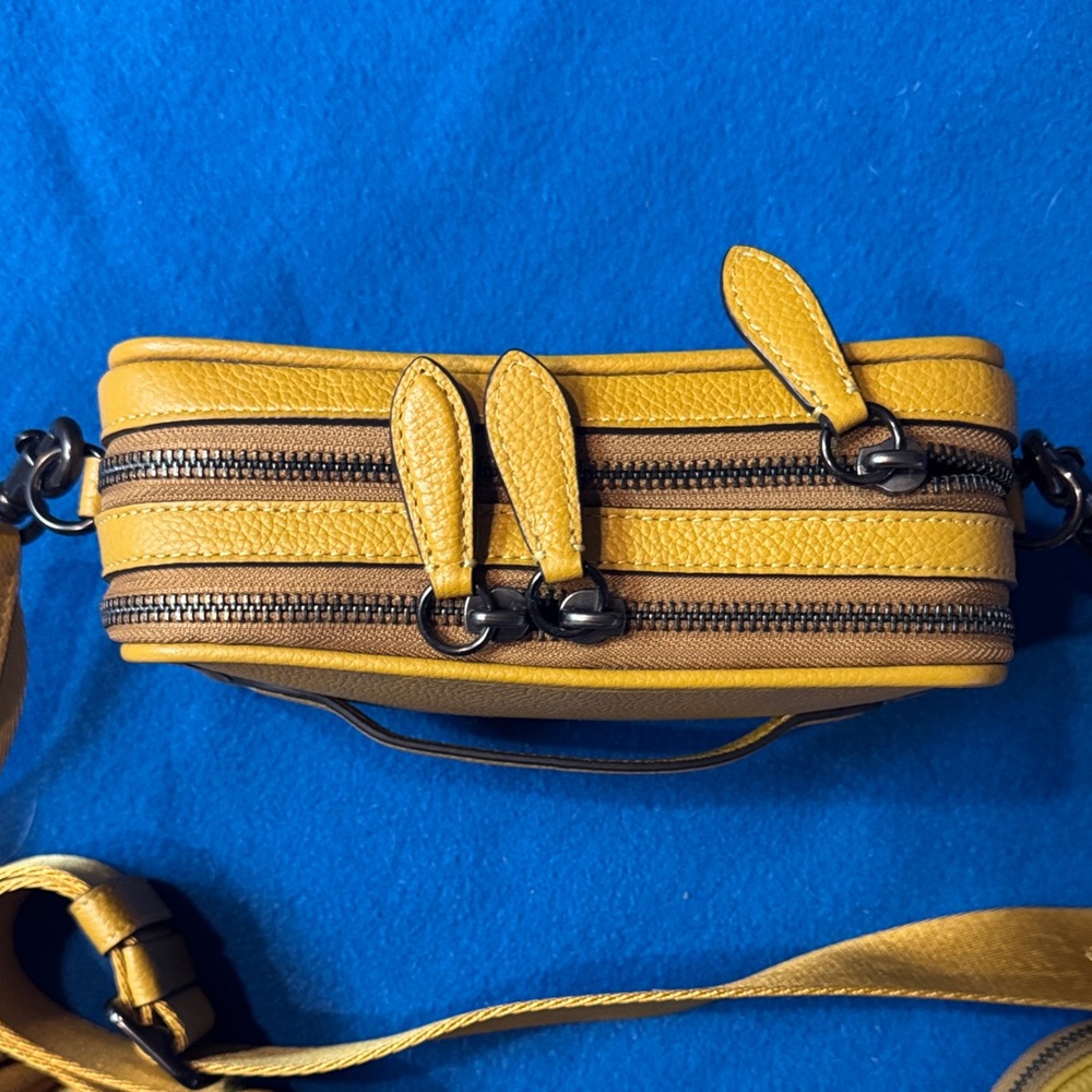 Coach Mustard Yellow Crossbody Bag with Skull Coin Pouch - Picture 5 of 11